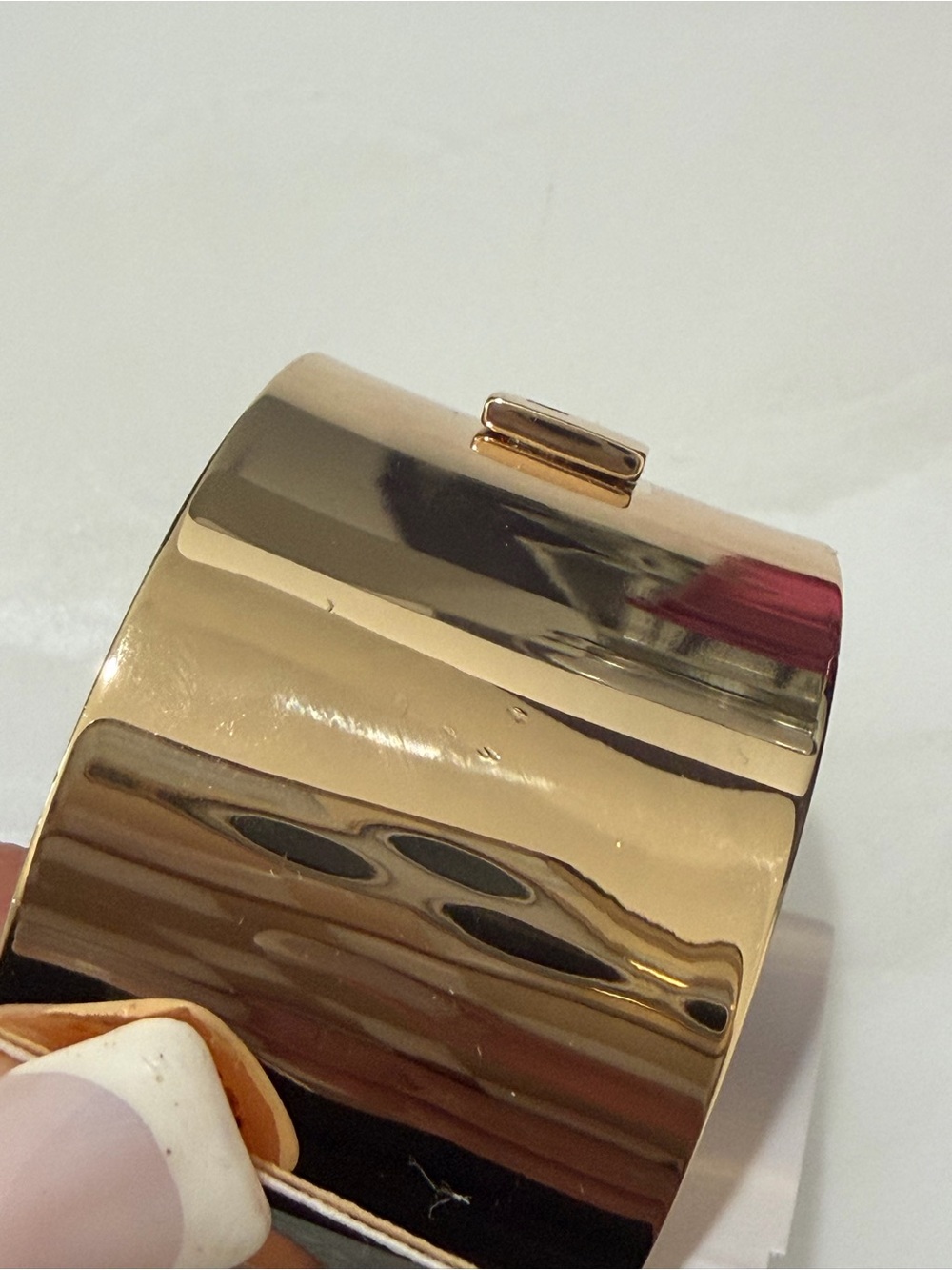 Karl Lagerfeld logo gold cuff bracelet features - Picture 5 of 5
